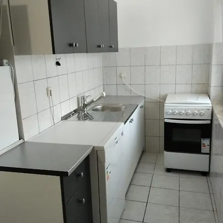 By The Sea - 23463 Apartman